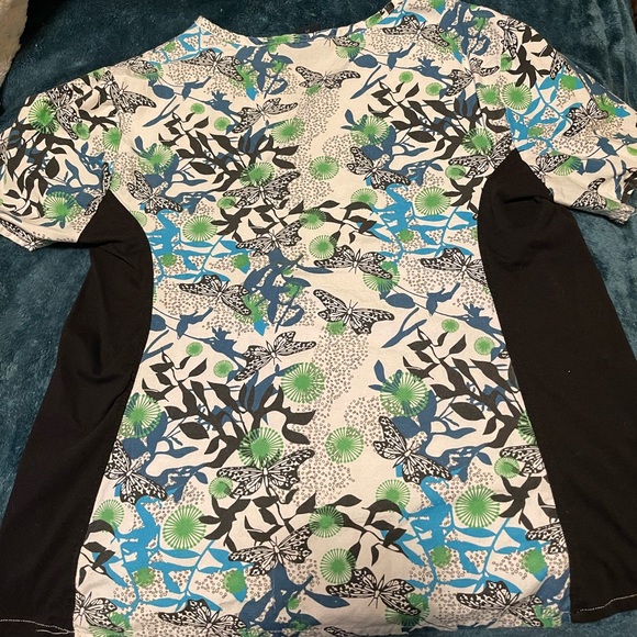 Beautiful Butterfly Scrub Top - Picture 1 of 5